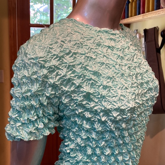 F.C unique stretch highly textured shirt great dress up/ dress down mint green - Picture 2 of 6